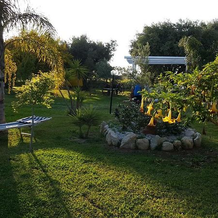 Residence Heaven Ricadi Luaran gambar